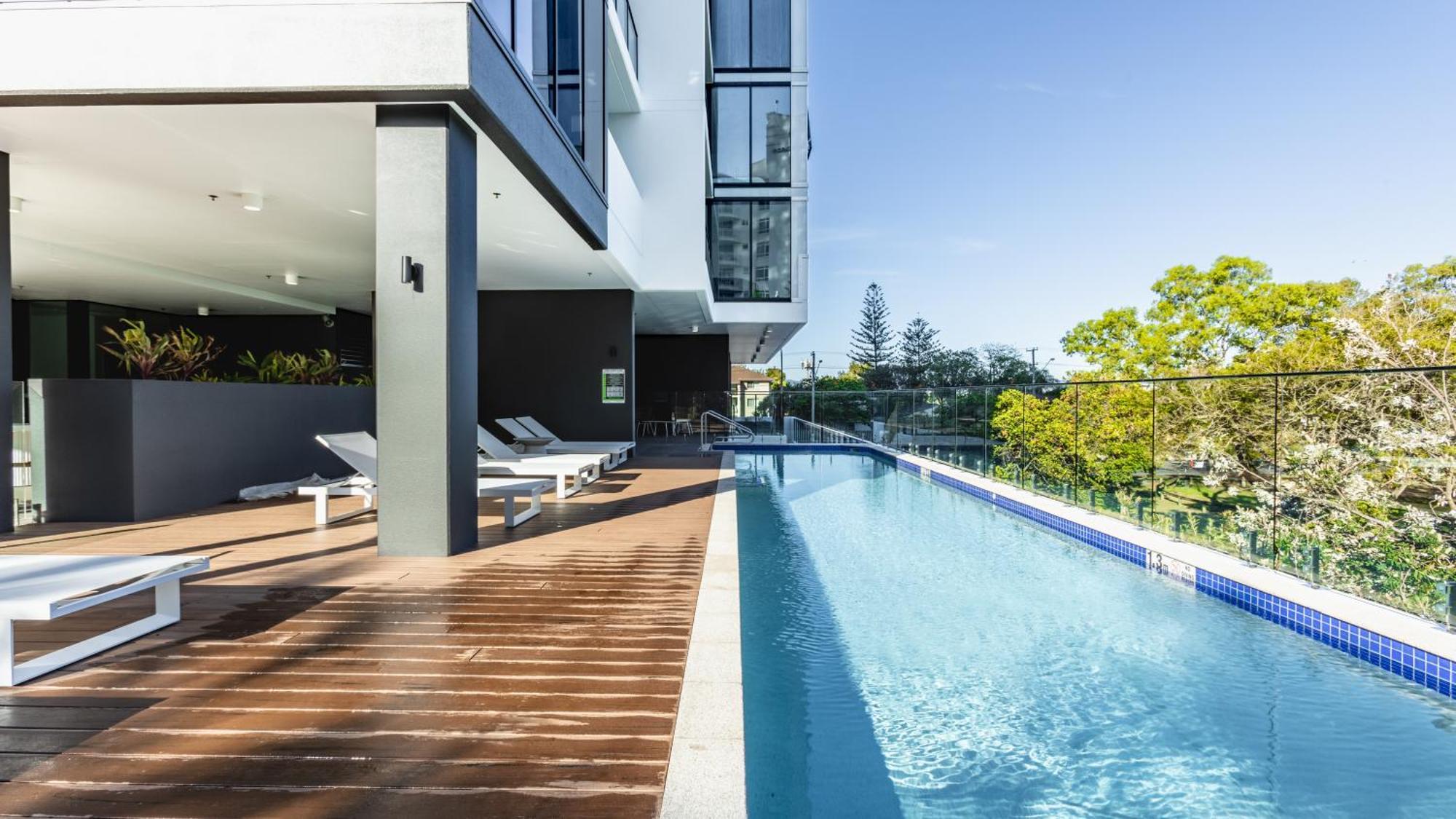 Sandbar Burleigh Aparthotel