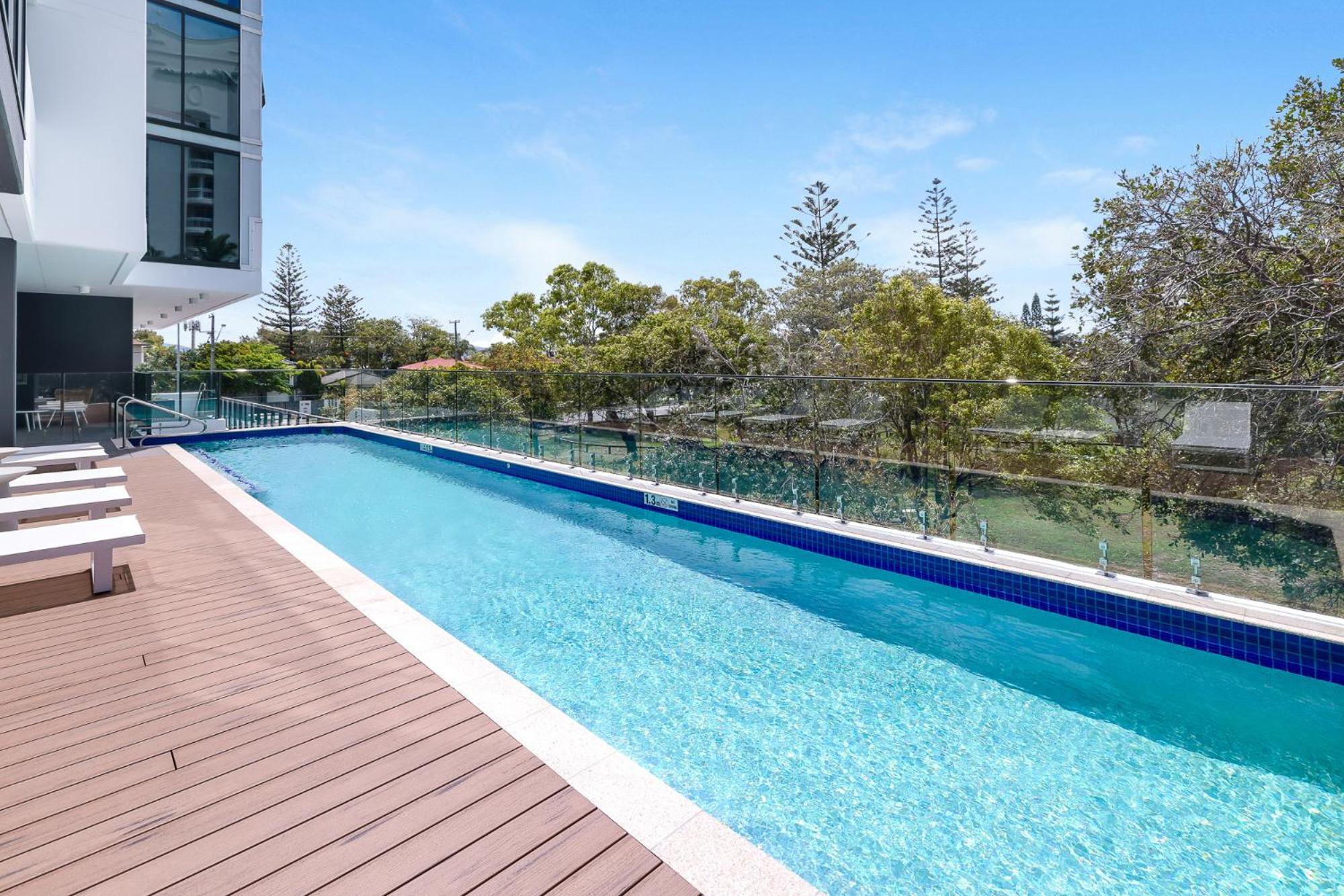 Sandbar Burleigh Aparthotel *