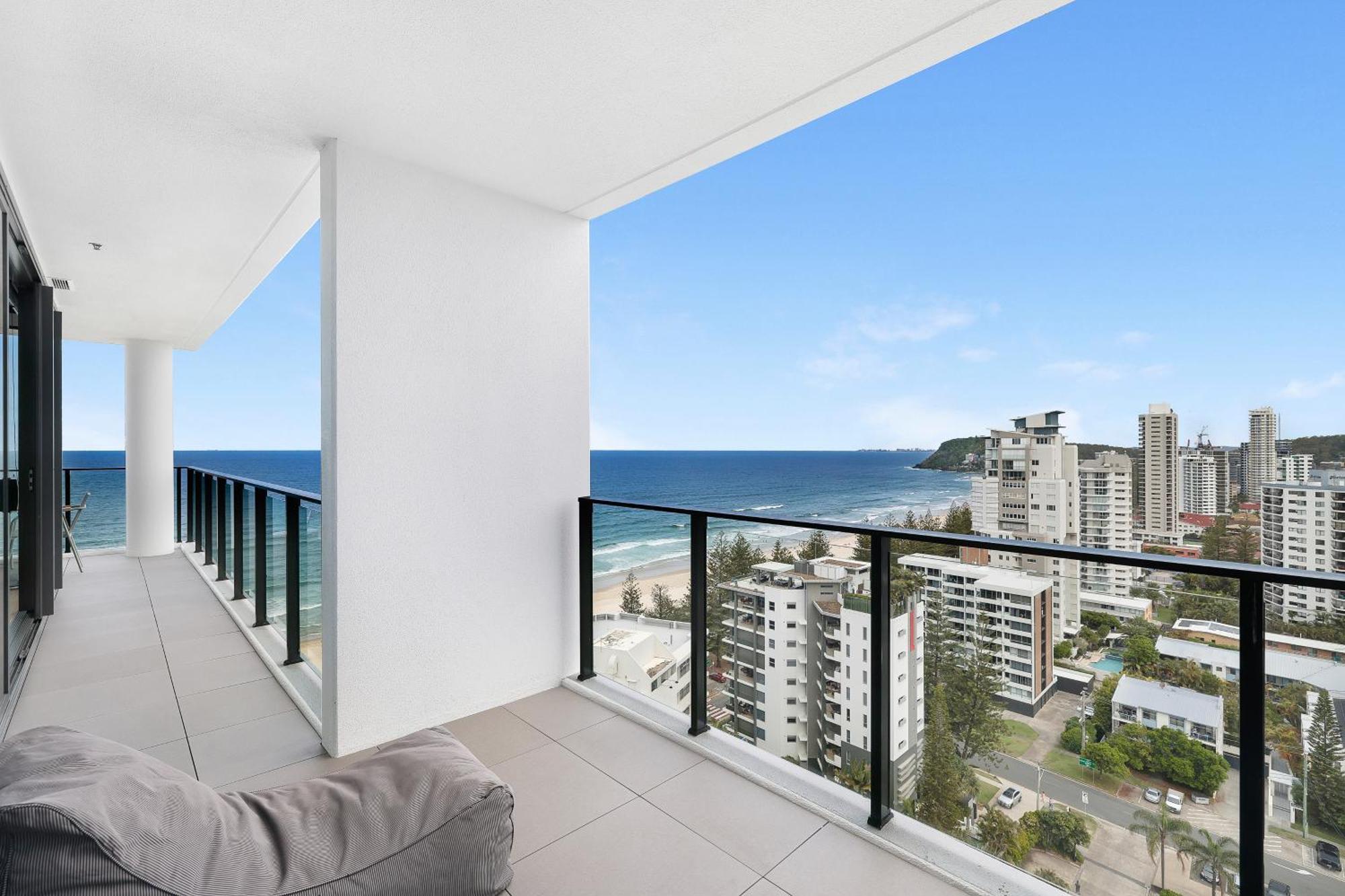 Sandbar Burleigh * Gold Coast